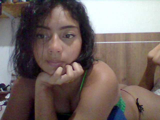 Fotografii SamSaenz420 Hi, nice day. come have a nice time with this girl