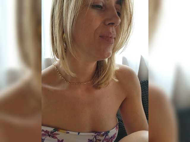 Fotografii Crazy_Angel Hi guys I m Sandra whisper to me your deepest wishes Lovens works from 2 tk My Favorite tips 7588110120PVT OPEN before tip 250