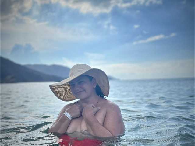 Fotografie a profilului SashaJhonson