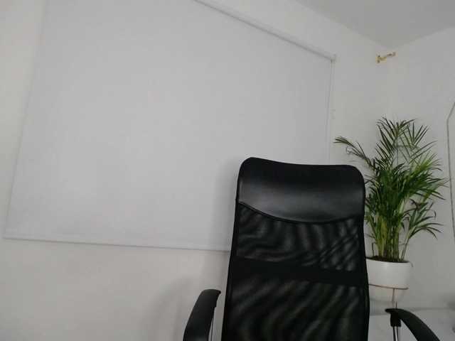 Capturi de ecran de difuzare Scarlet72