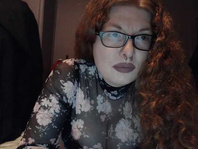 Capturi de ecran de difuzare ScarlettJade