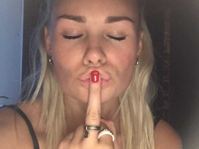 Fotografie a profilului Seeleenaa