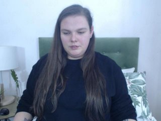 Capturi de ecran de difuzare SelinaBB