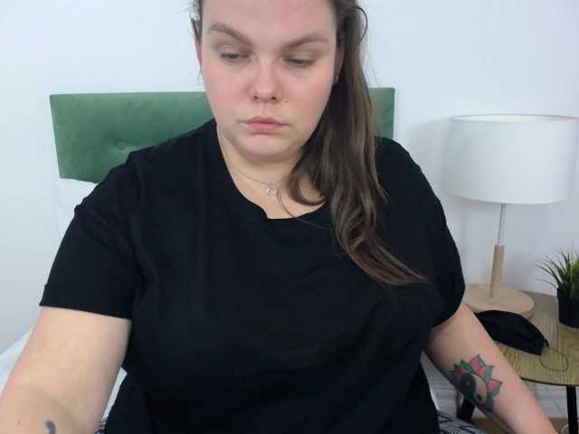 Capturi de ecran de difuzare SelinaBB