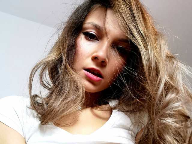 Fotografie a profilului SellenaGirl