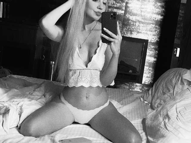 Fotografie a profilului sensualmilana