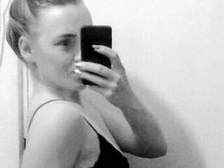 Chat video erotic SeReNaTaTaA