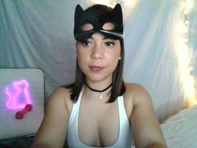 Capturi de ecran de difuzare SergeantKitty