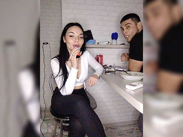 Capturi de ecran de difuzare sex-mashine69