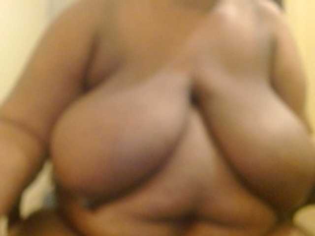 Fotografii Sexiemama WELCOME TO MY ROOM ASS30 PUSSY30 NAKED50 TWERK50 i have white slave love he so much and want more slave
