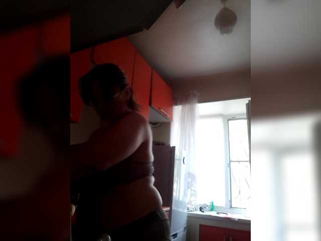 Capturi de ecran de difuzare sexmarisha2