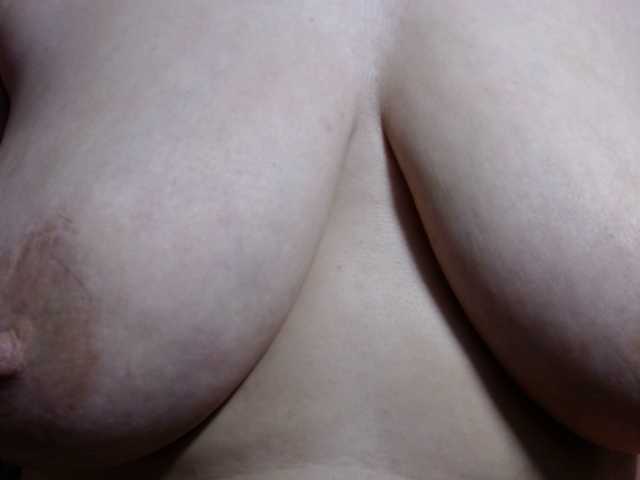 Capturi de ecran de difuzare SexYagodka