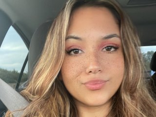Chat video erotic sexybigtitsss