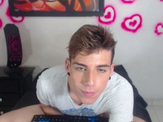 Capturi de ecran de difuzare SEXYBLACKHOT4