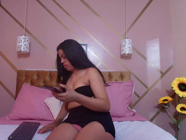 Capturi de ecran de difuzare SexyBoomX