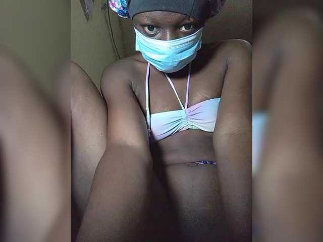 Capturi de ecran de difuzare SexyBrianna2
