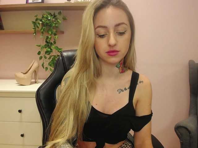 Fotografii SEXYcoralie #Misstress #fantasy #domination #cei #joi #cfnm #tease #flirt #roleplay #cuckold #cbt #blondie #inked #ass #sph #dirtytalk #fetish #domina #sissy #sub #dom #slave #rating #watching #feets