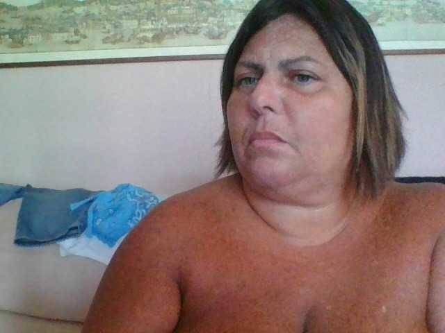 Capturi de ecran de difuzare sexydeby