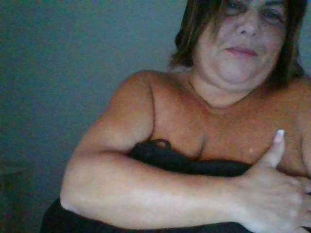 Capturi de ecran de difuzare sexydeby