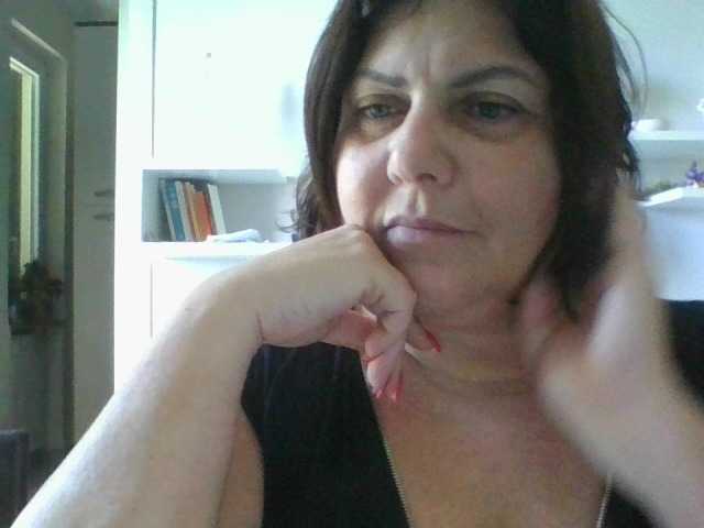 Capturi de ecran de difuzare sexydeby