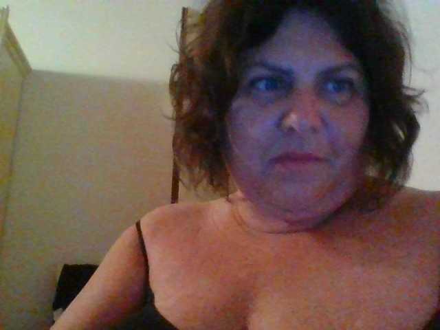 Capturi de ecran de difuzare sexydeby