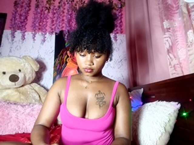 Capturi de ecran de difuzare Sexygyal