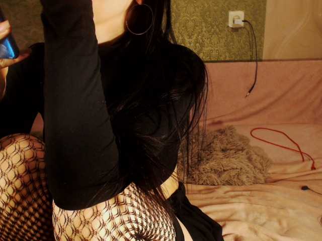 Fotografii Sexymalay18 Hi I am Alina) Lovens from 2 x tokenes) Subscribe) On the golden rain we collect! i want pvt my love !