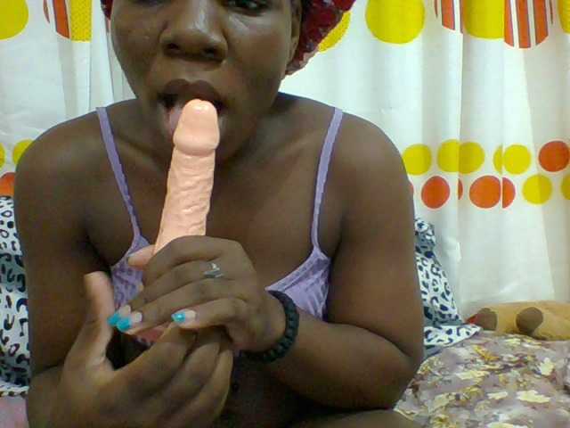 Capturi de ecran de difuzare Sexysally4
