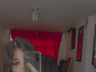 Chat video erotic sharlotte-1