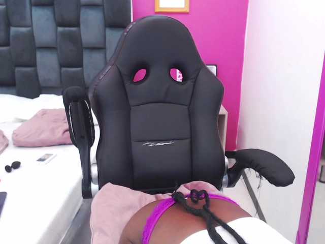 Capturi de ecran de difuzare ShaylaSexx