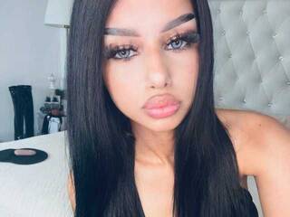 Chat video erotic siennayong