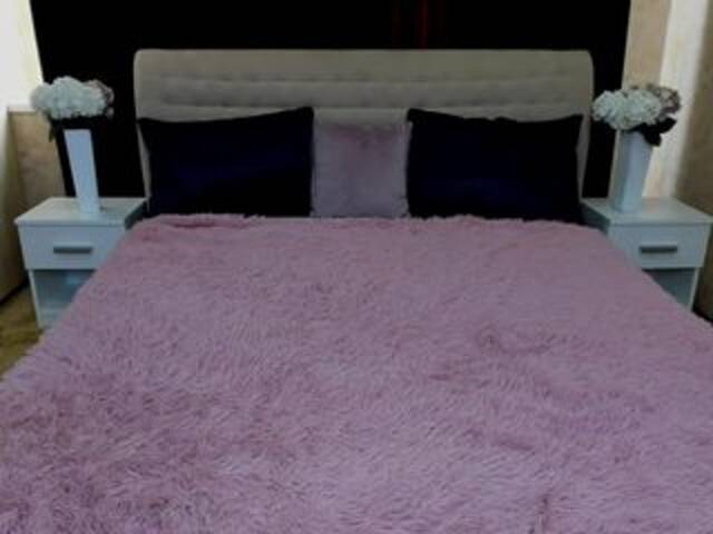 Capturi de ecran de difuzare SiestaBest