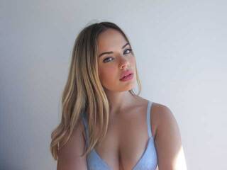 Chat video erotic silvifoxyy