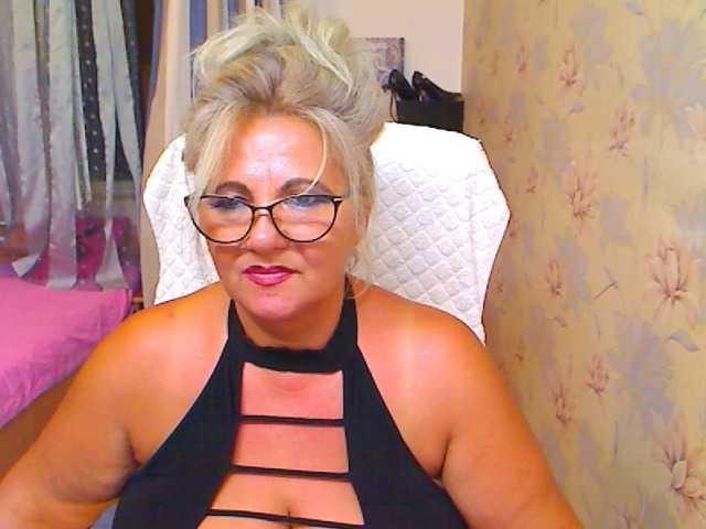 Capturi de ecran de difuzare sinwoman