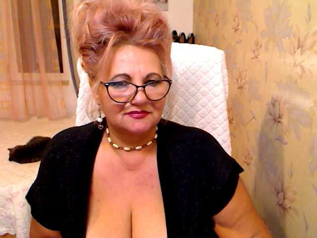 Capturi de ecran de difuzare sinwoman