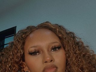 Chat video erotic SlutyMuse