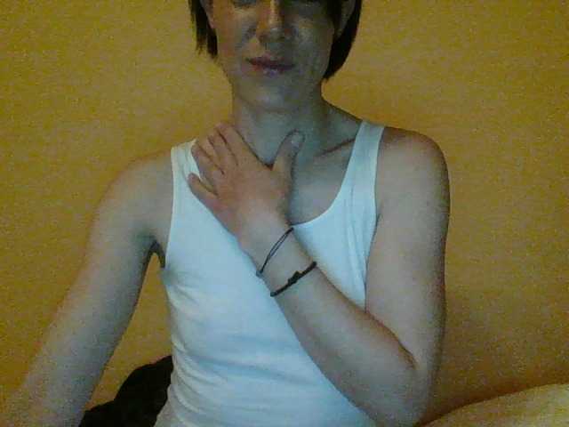 Capturi de ecran de difuzare Ginela