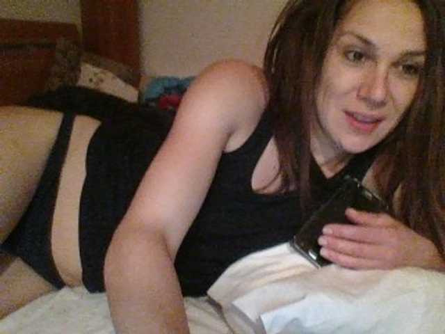 Capturi de ecran de difuzare Ginela