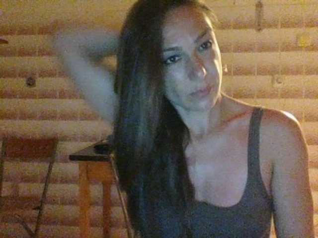 Capturi de ecran de difuzare Ginela