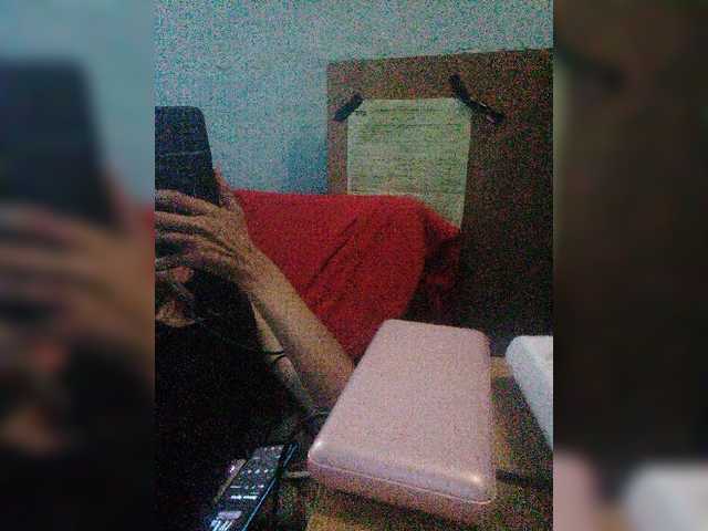 Capturi de ecran de difuzare sociopatichka