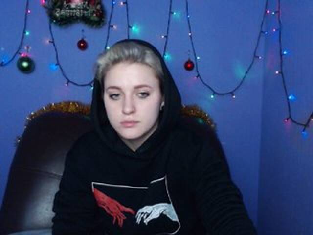 Capturi de ecran de difuzare SofiDiamond