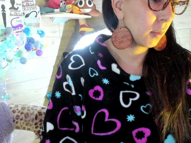 Capturi de ecran de difuzare sofy_dirtyHot