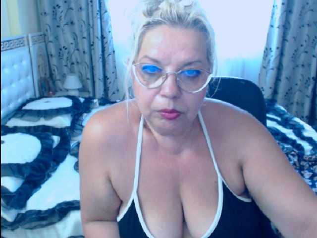 Fotografii SonyaHotMilf #BLONDE#MATURE#FEET##PUSSY#ASS#MAKE ME HAPPY WITH YOUR TIPS!!