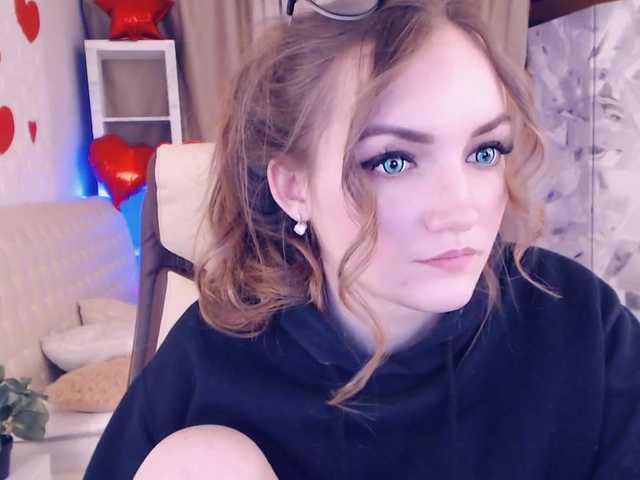 Capturi de ecran de difuzare SonyaHott