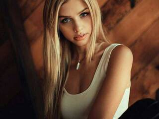 Chat video erotic SonySweet