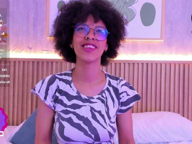 Capturi de ecran de difuzare sophie-rojas