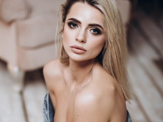 Fotografie a profilului Sophie-Xeon