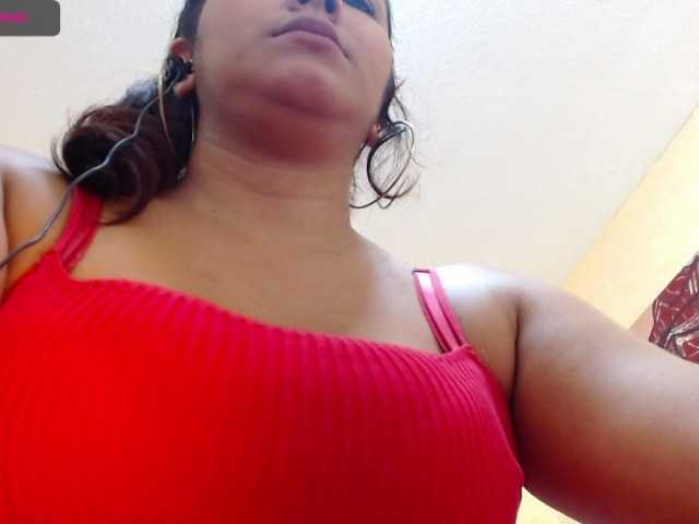 Capturi de ecran de difuzare SophieeParker