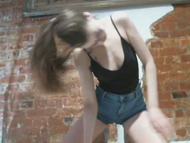 Capturi de ecran de difuzare SpaceYennefer