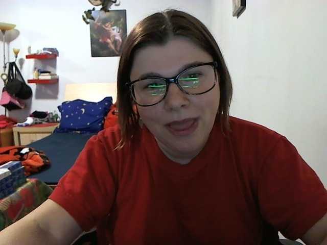 Capturi de ecran de difuzare SportyLove